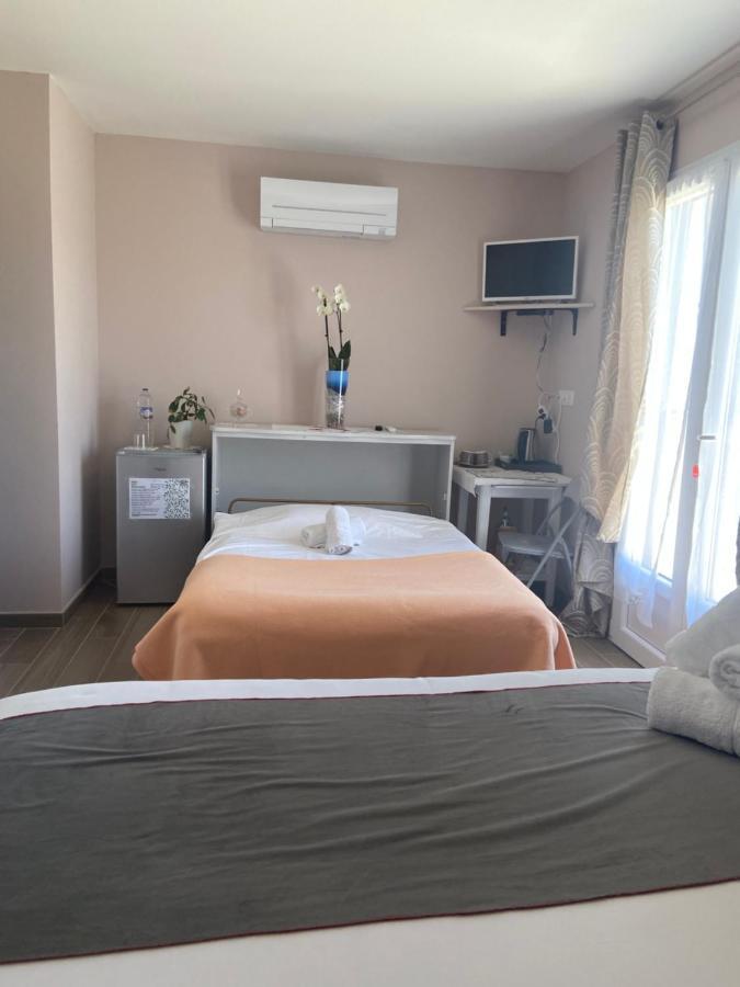 Esprit Etape Bed & Breakfast Saint-Barthélemy-de-Vals Exterior photo