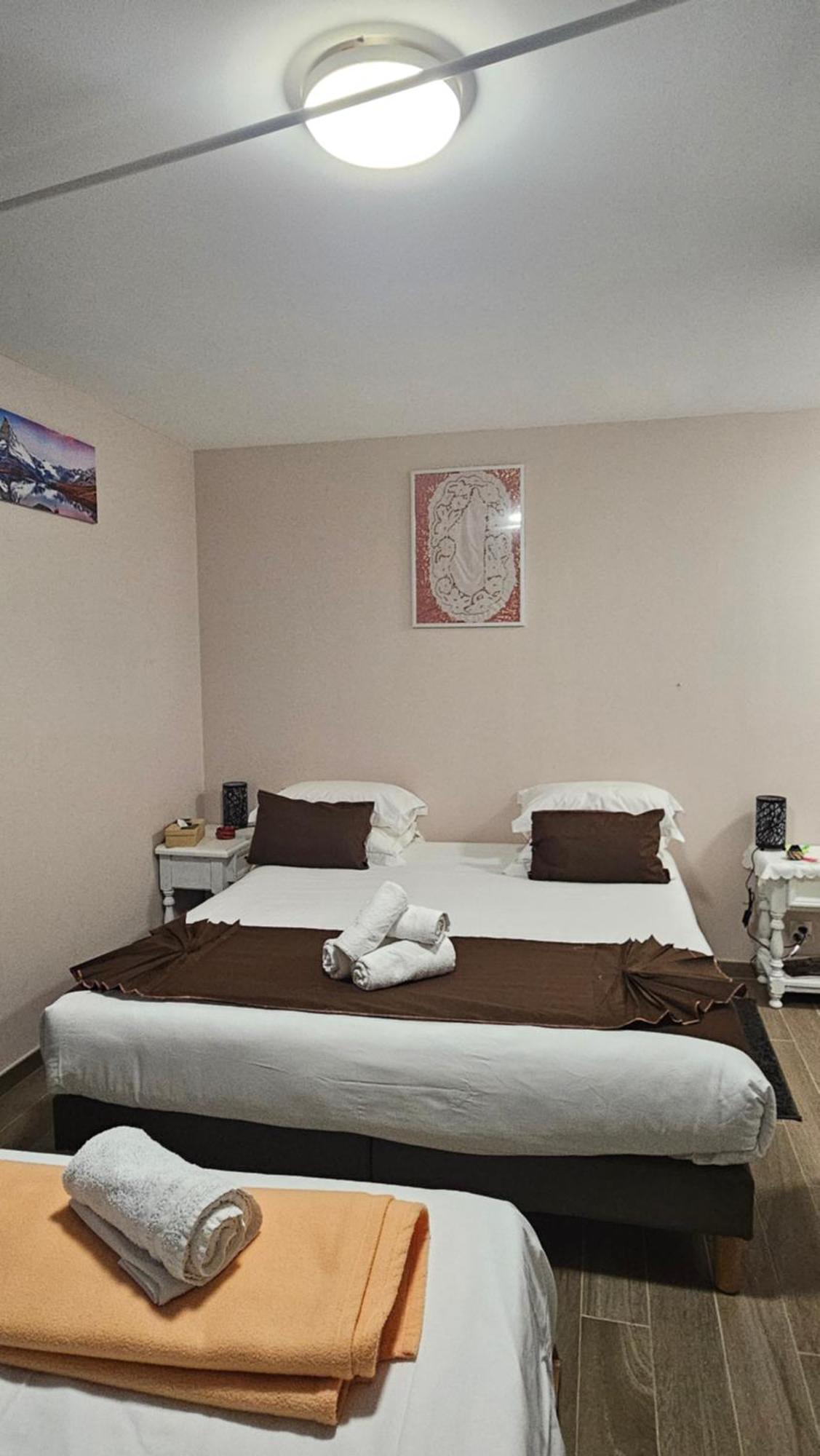 Esprit Etape Bed & Breakfast Saint-Barthélemy-de-Vals Exterior photo