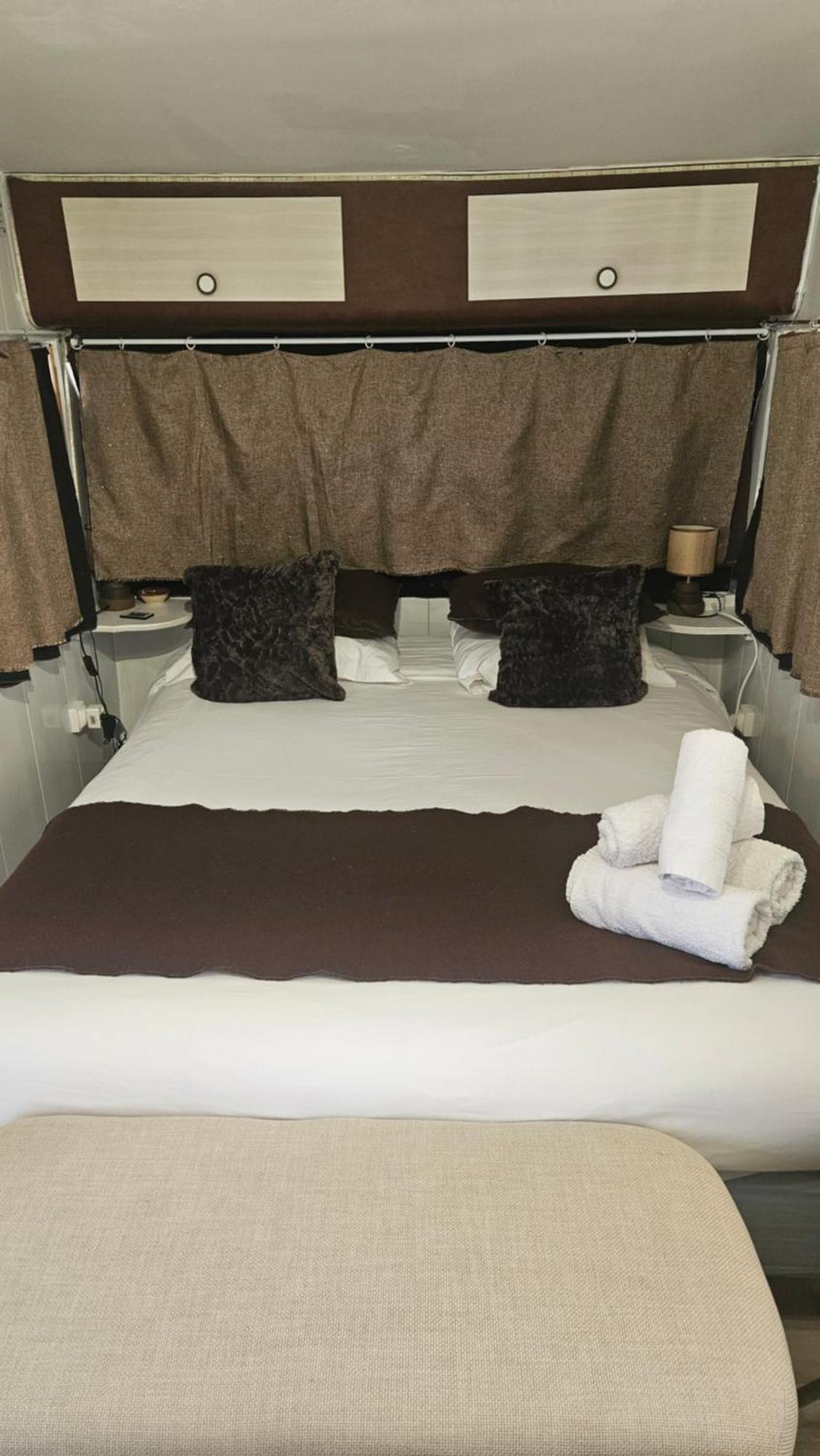 Esprit Etape Bed & Breakfast Saint-Barthélemy-de-Vals Exterior photo