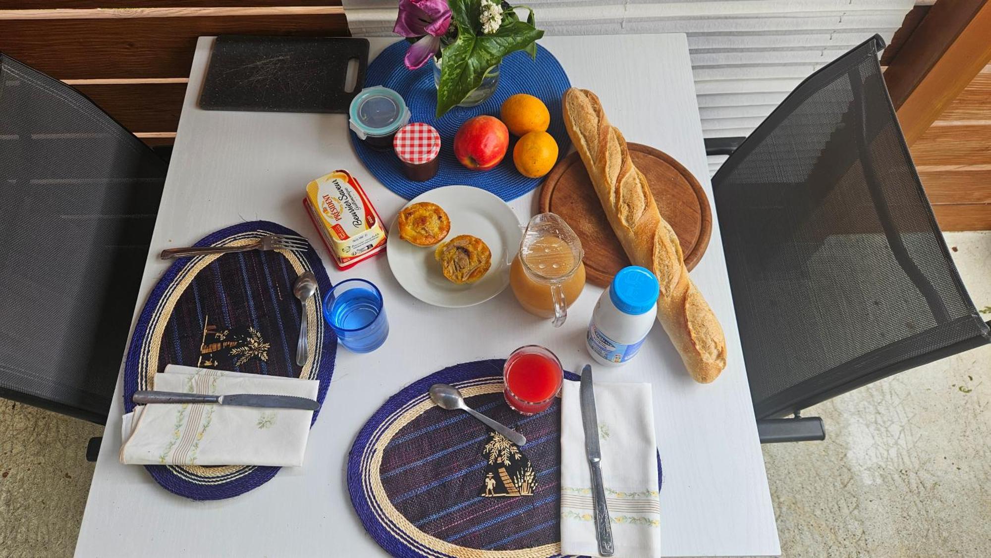 Esprit Etape Bed & Breakfast Saint-Barthélemy-de-Vals Exterior photo